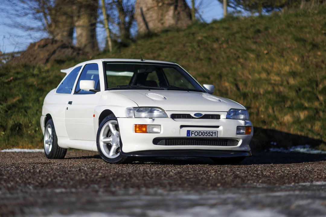 1995 Ford Escort RS Cosworth - Image 22 of 31