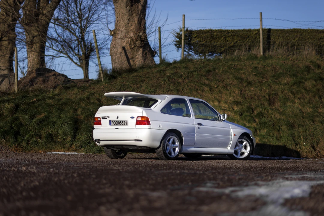 1995 Ford Escort RS Cosworth - Image 8 of 31