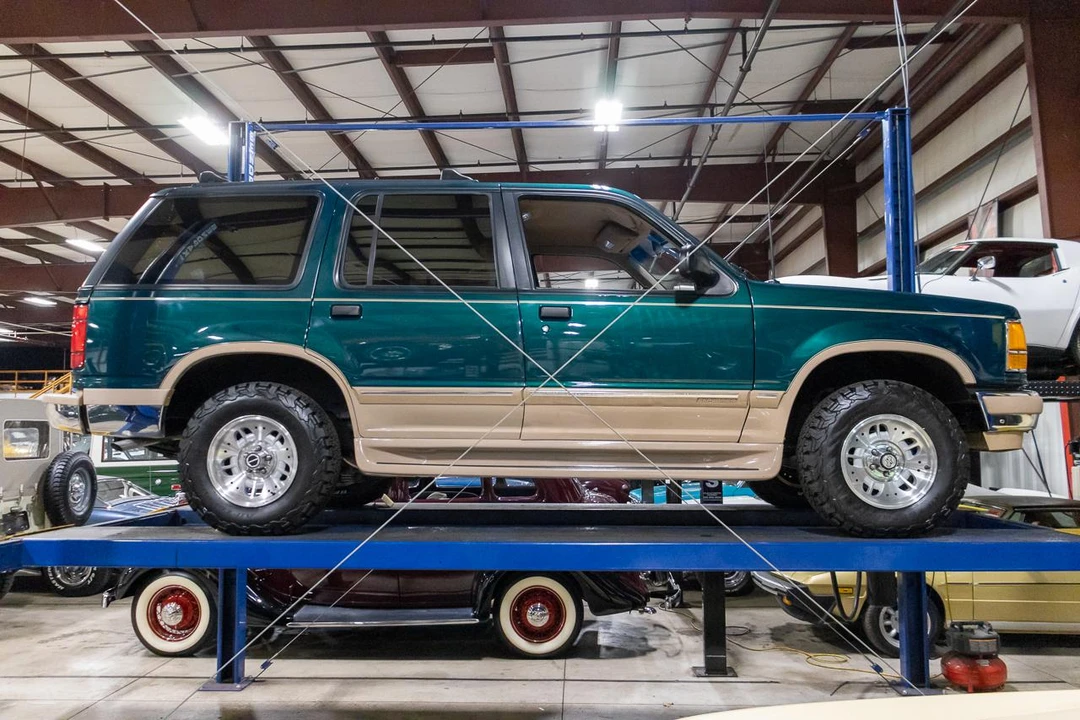1994 Ford Explorer 1st Gen - Image 25 of 31
