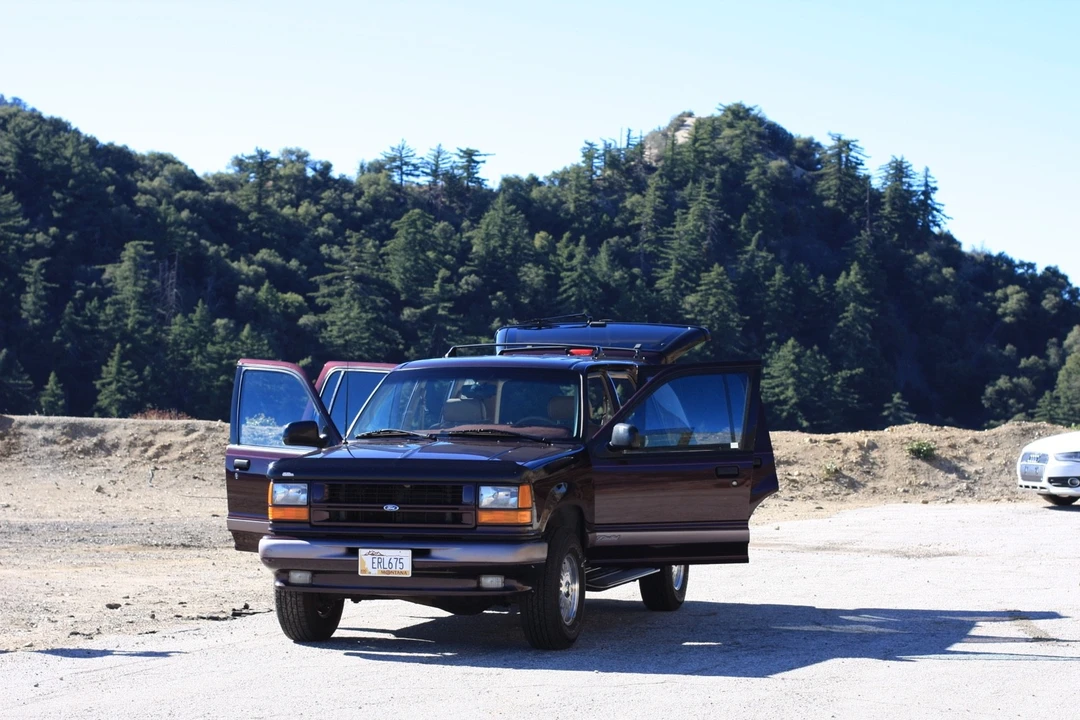 1994 Ford Explorer 1st Gen - Image 13 of 21