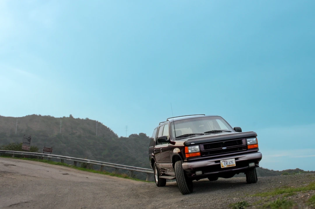 1994 Ford Explorer 1st Gen - Image 7 of 21
