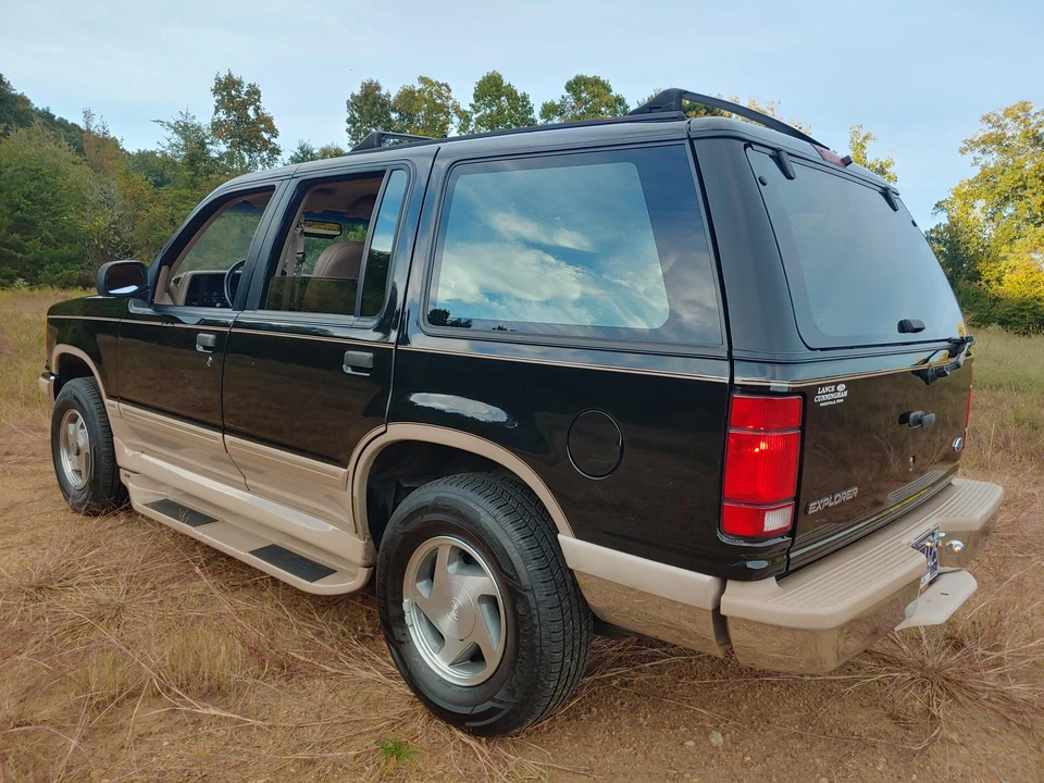 1994 Ford Explorer 1st Gen - Image 10 of 31