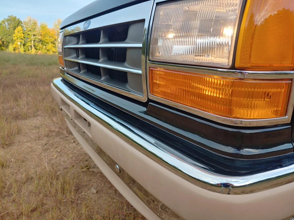 1994 Ford Explorer 1st Gen - Image 24 of 31