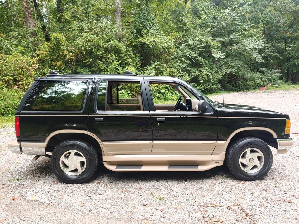 1994 Ford Explorer 1st Gen - Image 14 of 31