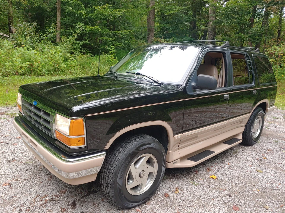 1994 Ford Explorer 1st Gen - Image 7 of 31