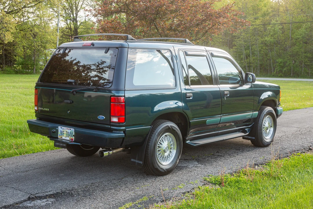 1994 Ford Explorer 1st Gen - Image 8 of 31
