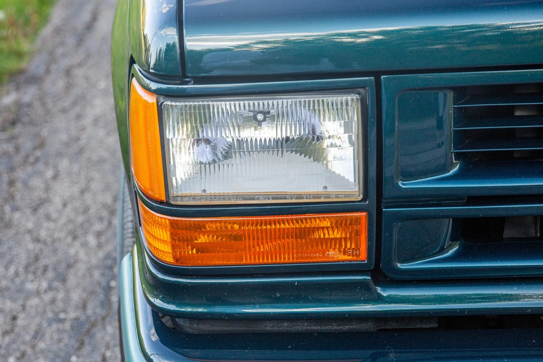1994 Ford Explorer 1st Gen - Image 9 of 31