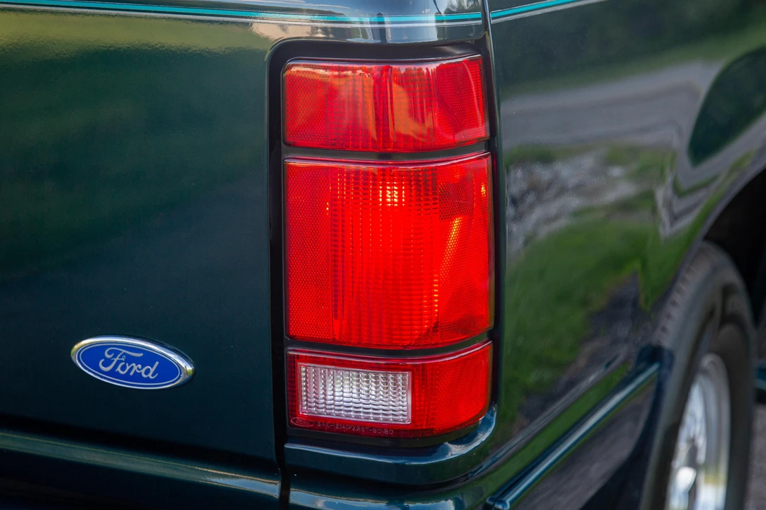 1994 Ford Explorer 1st Gen - Image 21 of 31