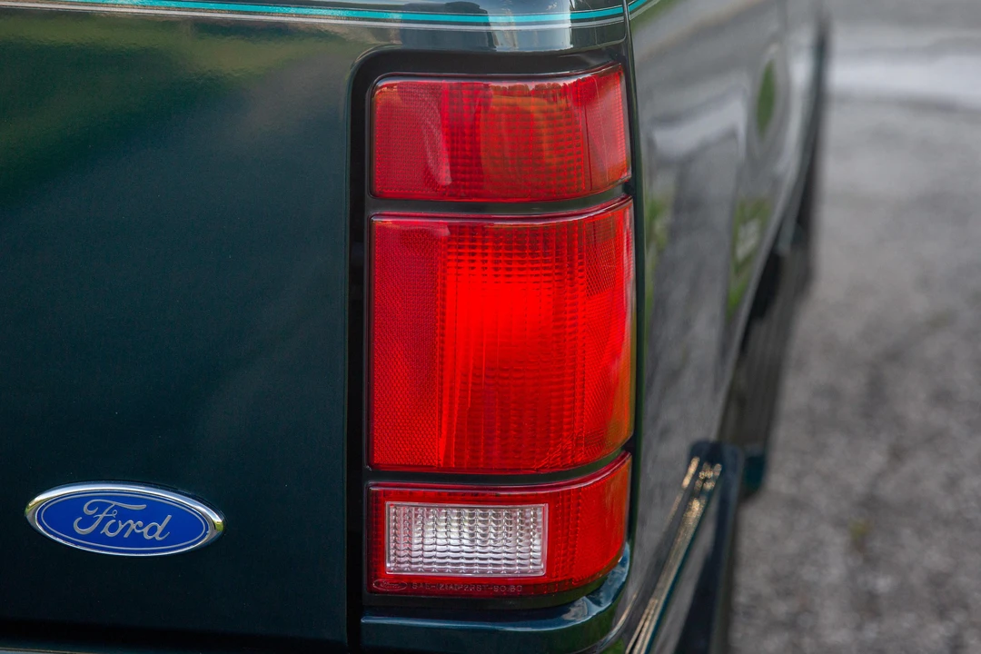 1994 Ford Explorer 1st Gen - Image 20 of 31