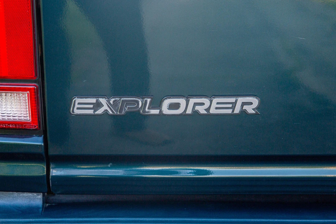 1994 Ford Explorer 1st Gen - Image 18 of 31