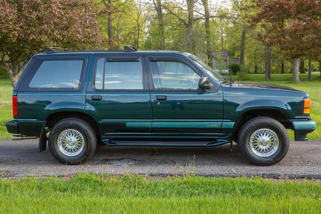 1994 Ford Explorer 1st Gen - Image 3 of 31