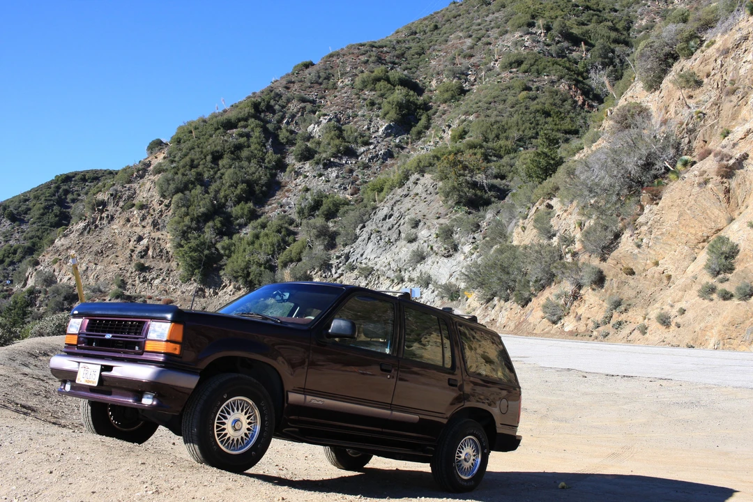 1994 Ford Explorer 1st Gen - Image 9 of 22