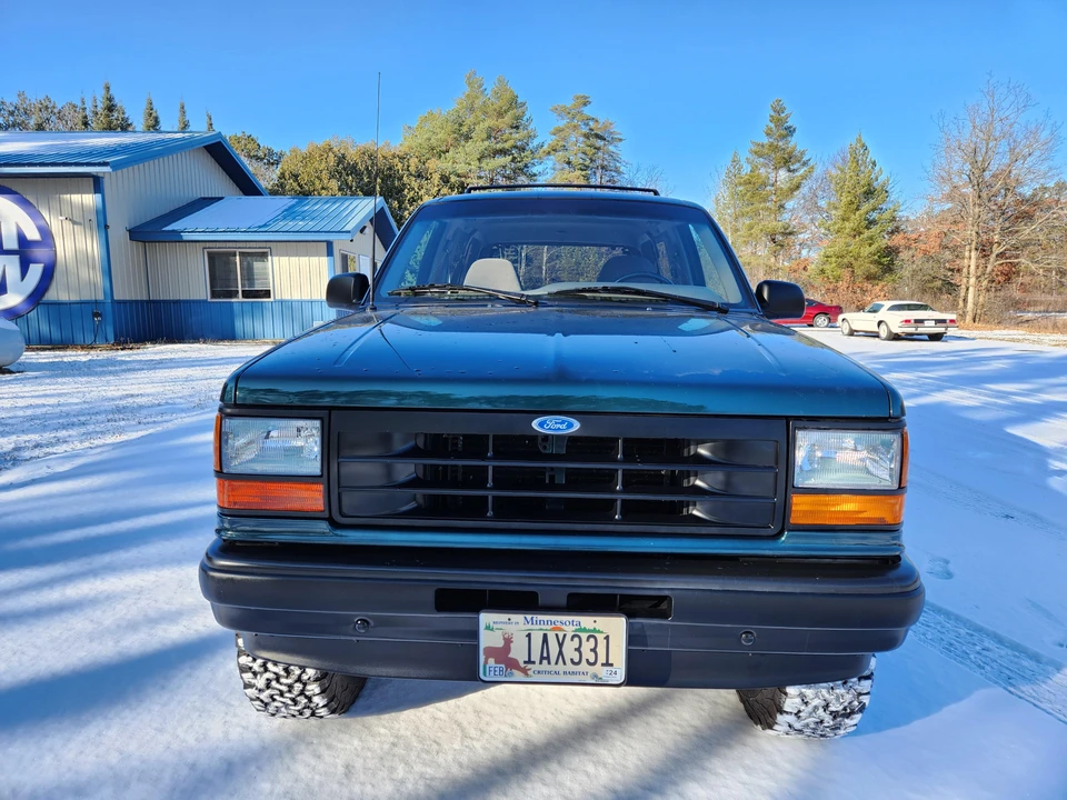 1994 Ford Explorer 1st Gen - Image 6 of 31