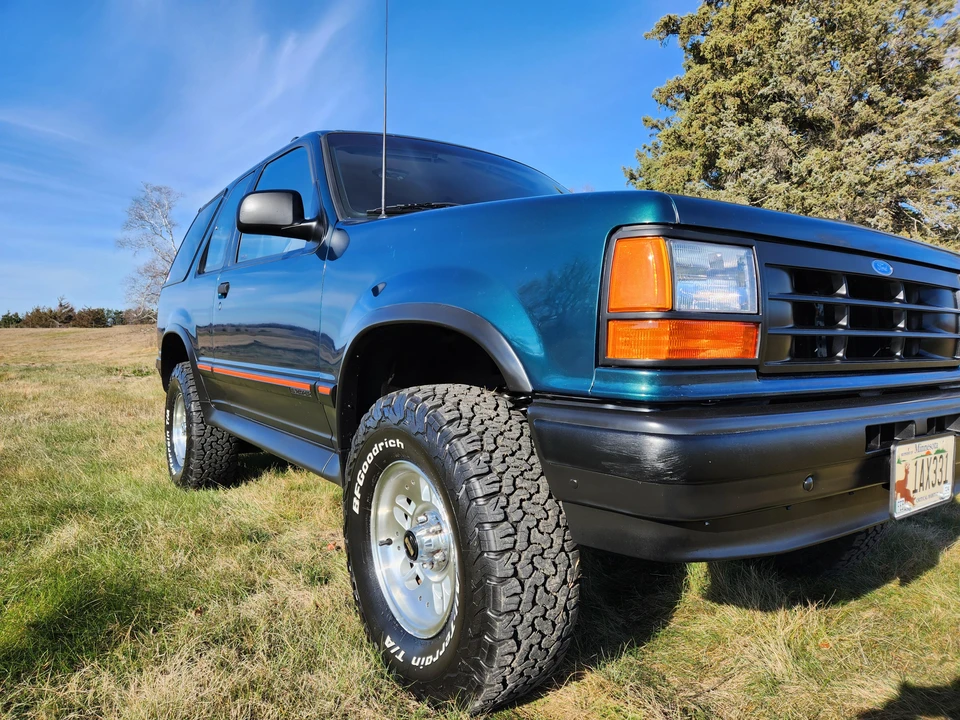 1994 Ford Explorer 1st Gen - Image 30 of 31