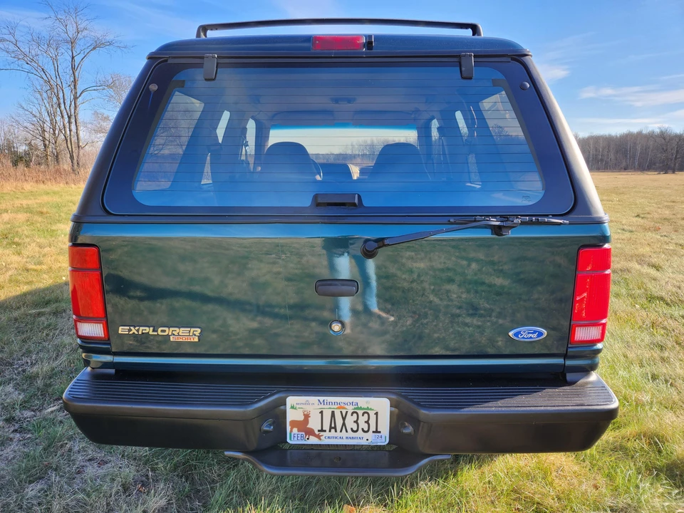 1994 Ford Explorer 1st Gen - Image 17 of 31