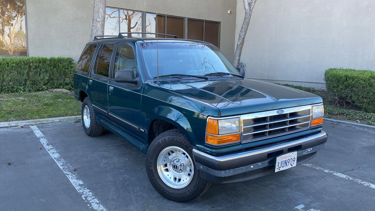 1994 Ford Explorer 1st Gen - Image 19 of 31
