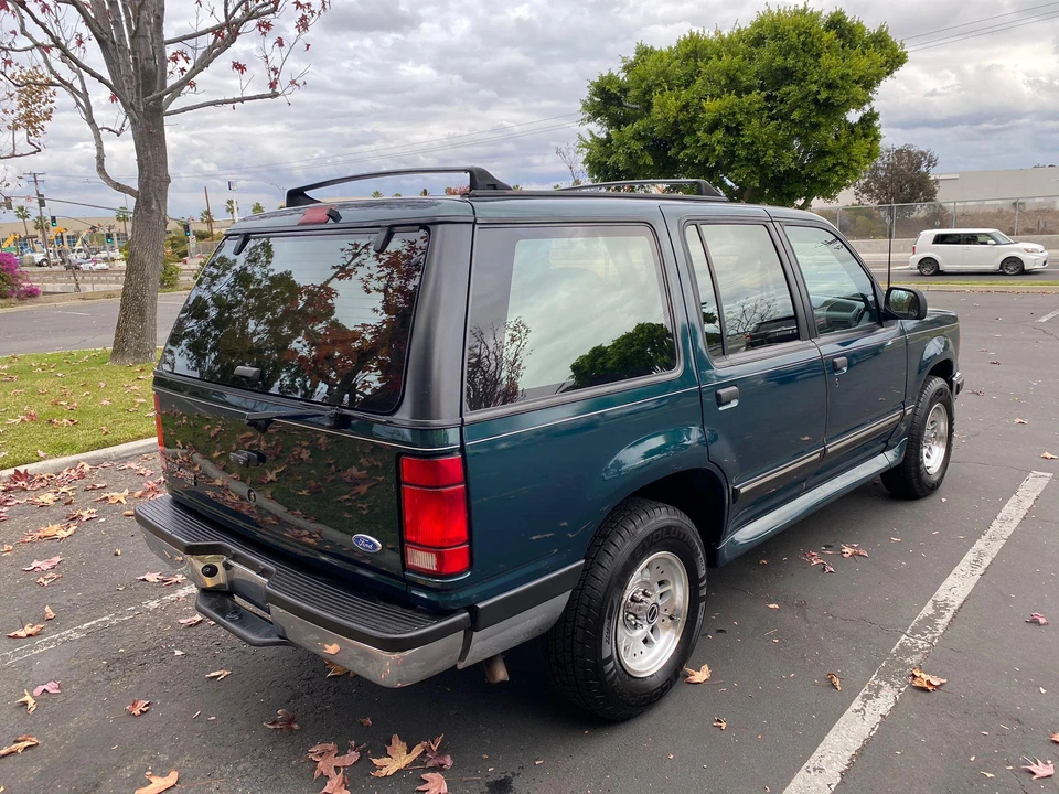 1994 Ford Explorer 1st Gen - Image 14 of 31
