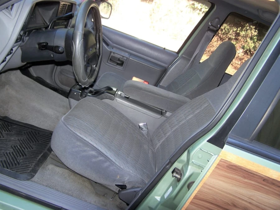 1994 Ford Explorer 1st Gen - Image 4 of 12