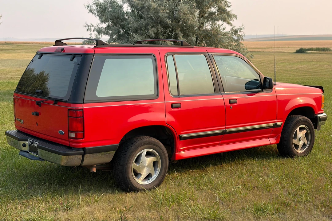 1994 Ford Explorer 1st Gen - Image 4 of 31