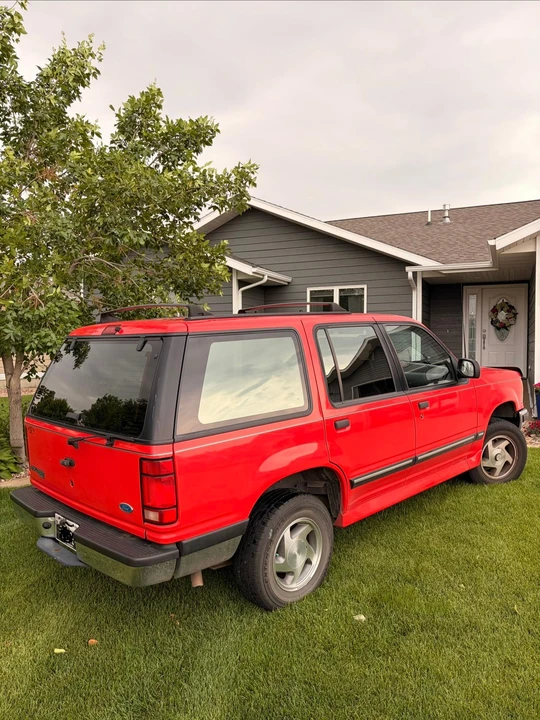 1994 Ford Explorer 1st Gen - Image 10 of 31