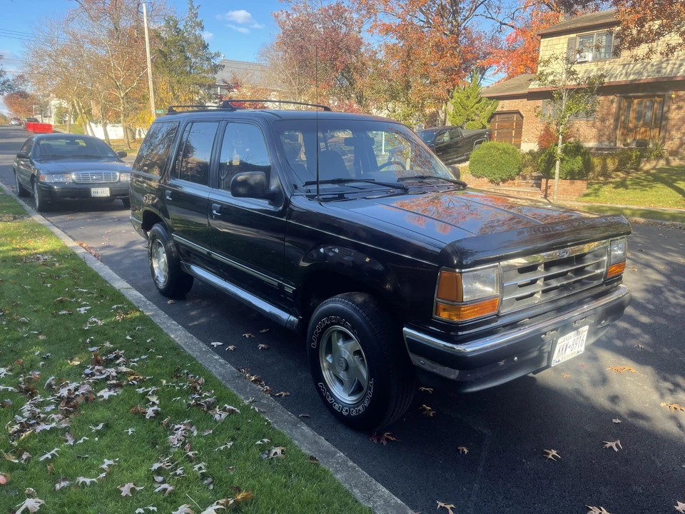 1994 Ford Explorer 1st Gen - Image 10 of 31