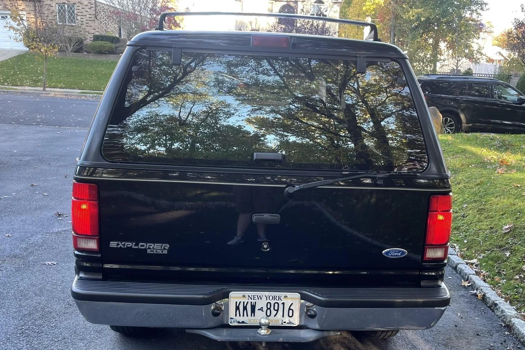 1994 Ford Explorer 1st Gen - Image 5 of 31