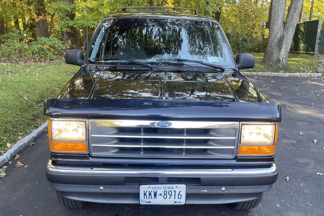 1994 Ford Explorer 1st Gen - Image 2 of 31