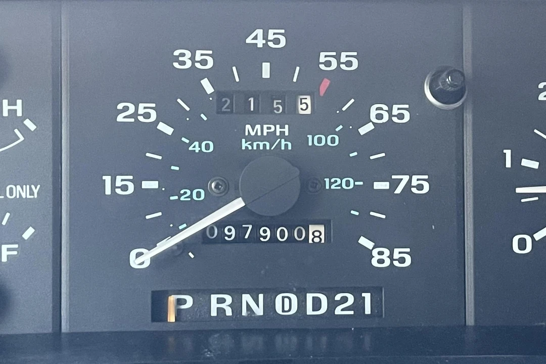 1994 Ford Explorer 1st Gen - Image 30 of 31