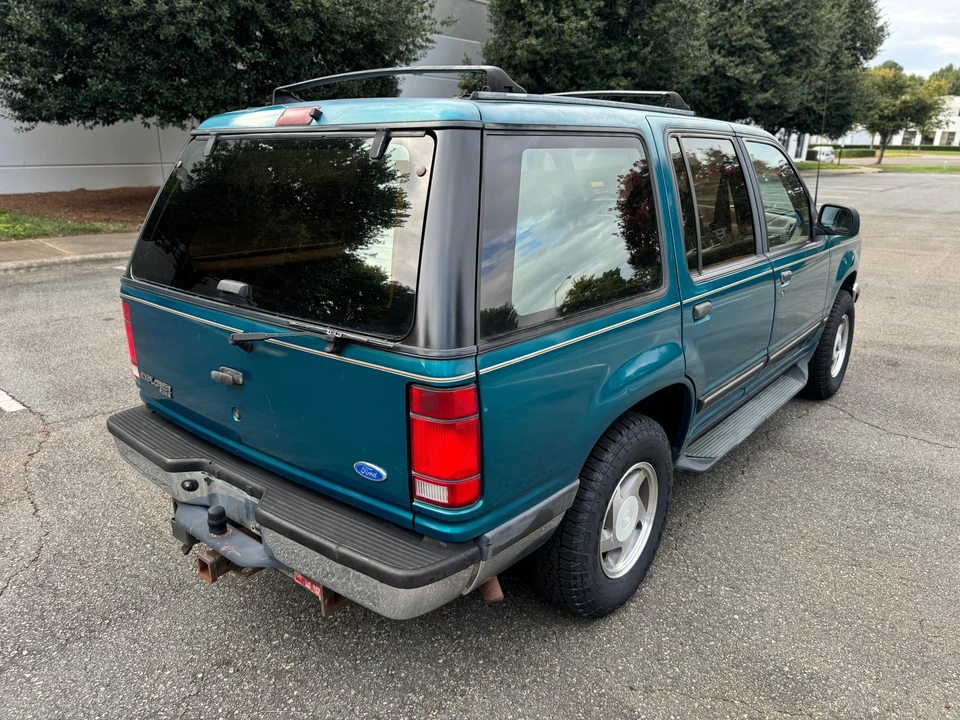 1994 Ford Explorer 1st Gen - Image 12 of 31