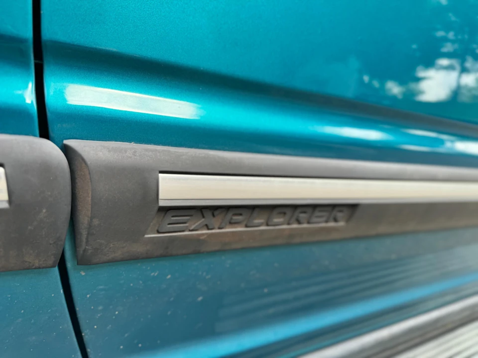 1994 Ford Explorer 1st Gen - Image 25 of 31