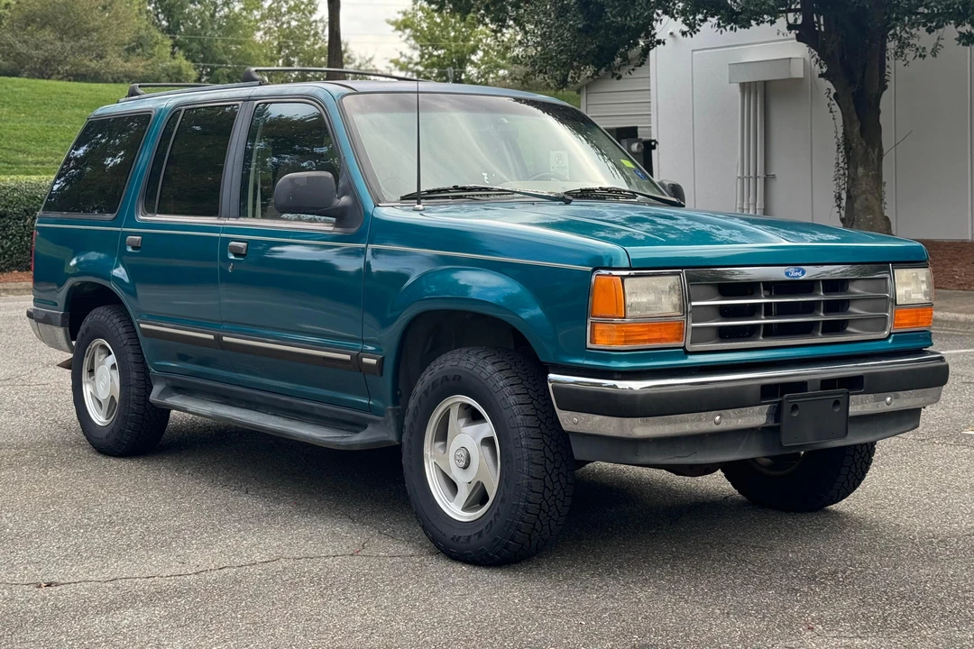 1994 Ford Explorer 1st Gen - Image 2 of 31