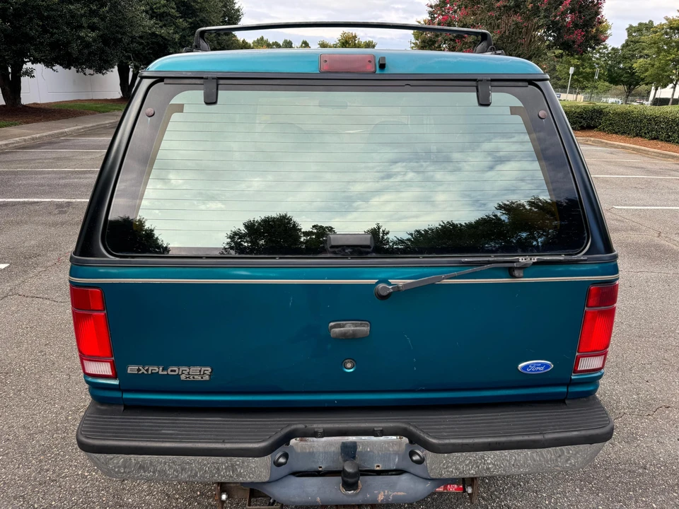 1994 Ford Explorer 1st Gen - Image 11 of 31