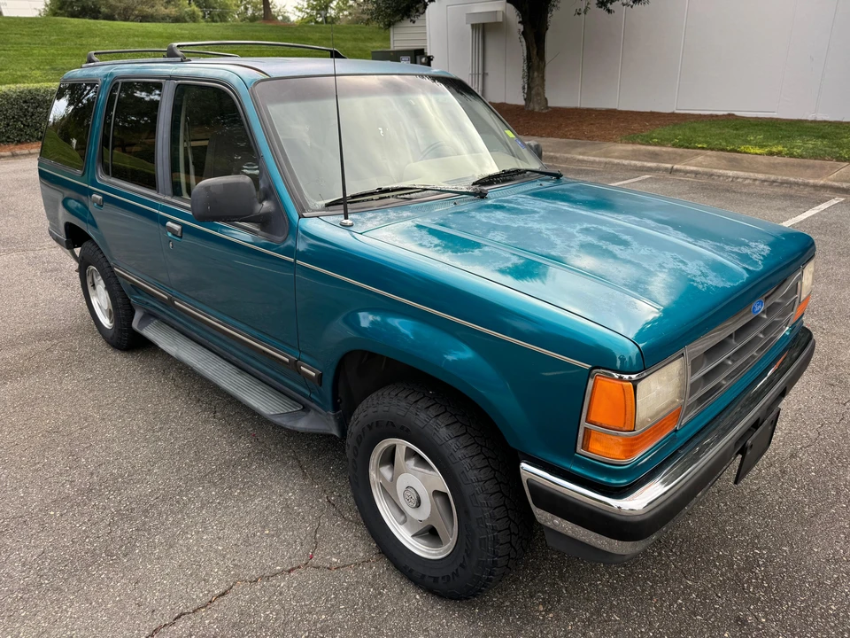 1994 Ford Explorer 1st Gen - Image 14 of 31