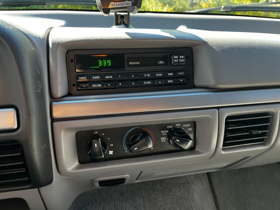 1994 Ford F-Series 9th Gen - Image 9 of 21
