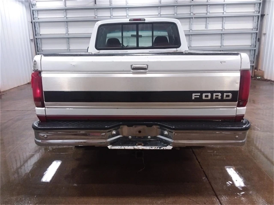 1994 Ford F-Series - Image 8 of 15