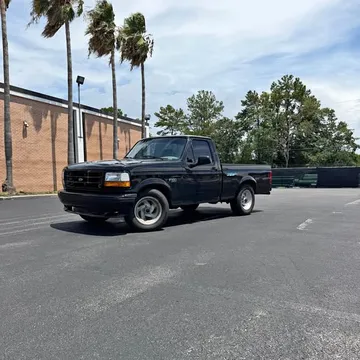 1994 Ford F-150 SVT Lightning Pickup 2D 6 1/2 ft
