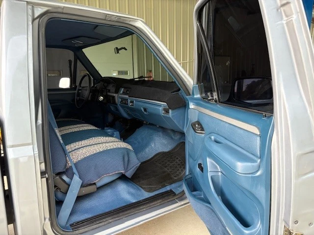 1994 Ford F-Series 9th Gen - Image 15 of 25