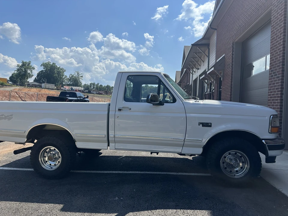 1994 Ford F-Series 9th Gen - Image 2 of 31