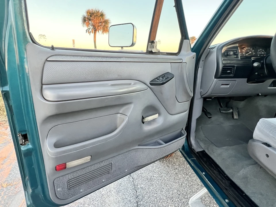 1994 Ford F-Series 9th Gen - Image 19 of 21