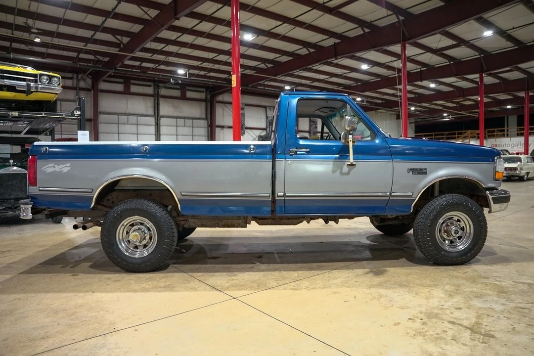 1994 Ford F-Series 8th Gen - Image 10 of 12