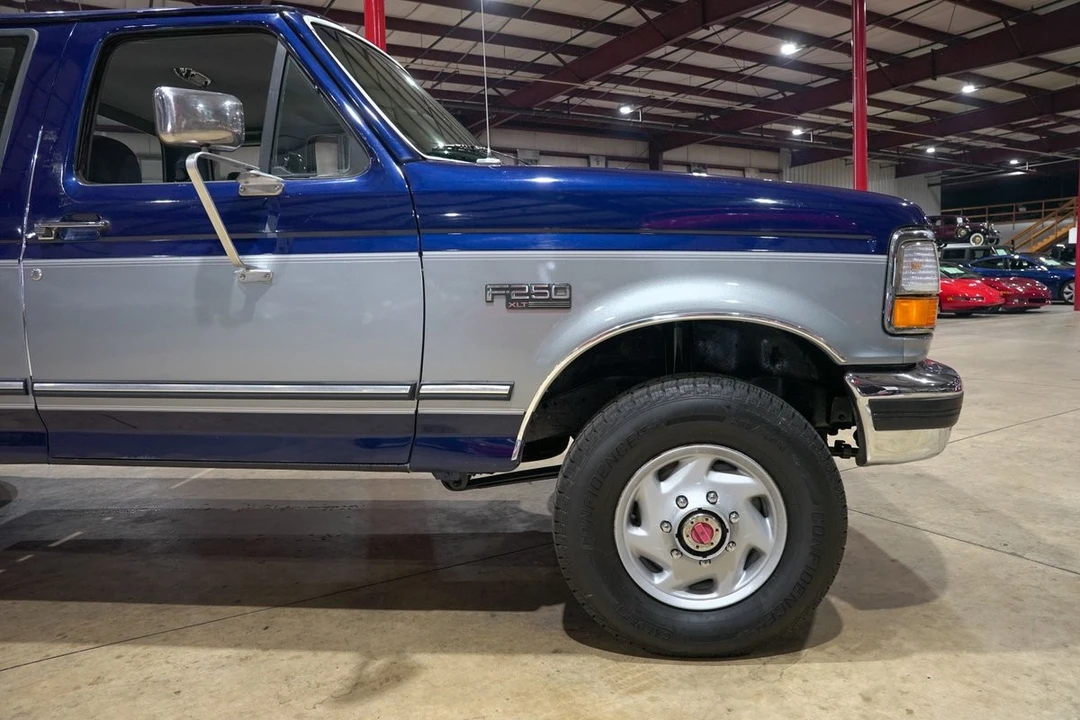 1994 Ford F-Series 9th Gen - Image 11 of 12