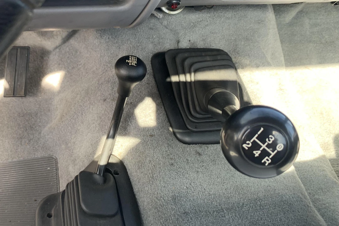 1994 Ford F-Series 9th Gen - Image 13 of 15