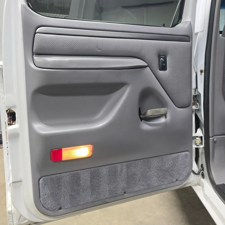 1994 Ford F-Series 9th Gen - Image 21 of 21