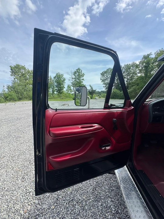 1994 Ford F-Series 9th Gen - Image 29 of 31