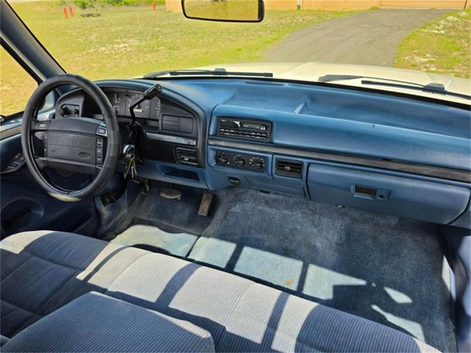 1994 Ford F-Series 9th Gen - Image 29 of 31