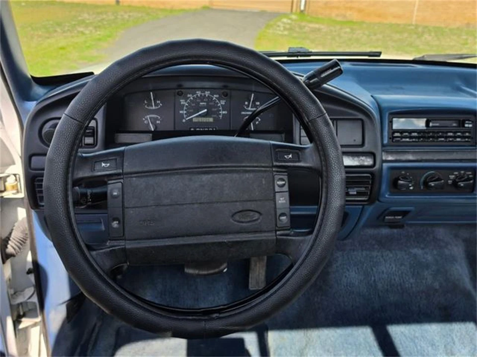 1994 Ford F-Series 9th Gen - Image 17 of 31