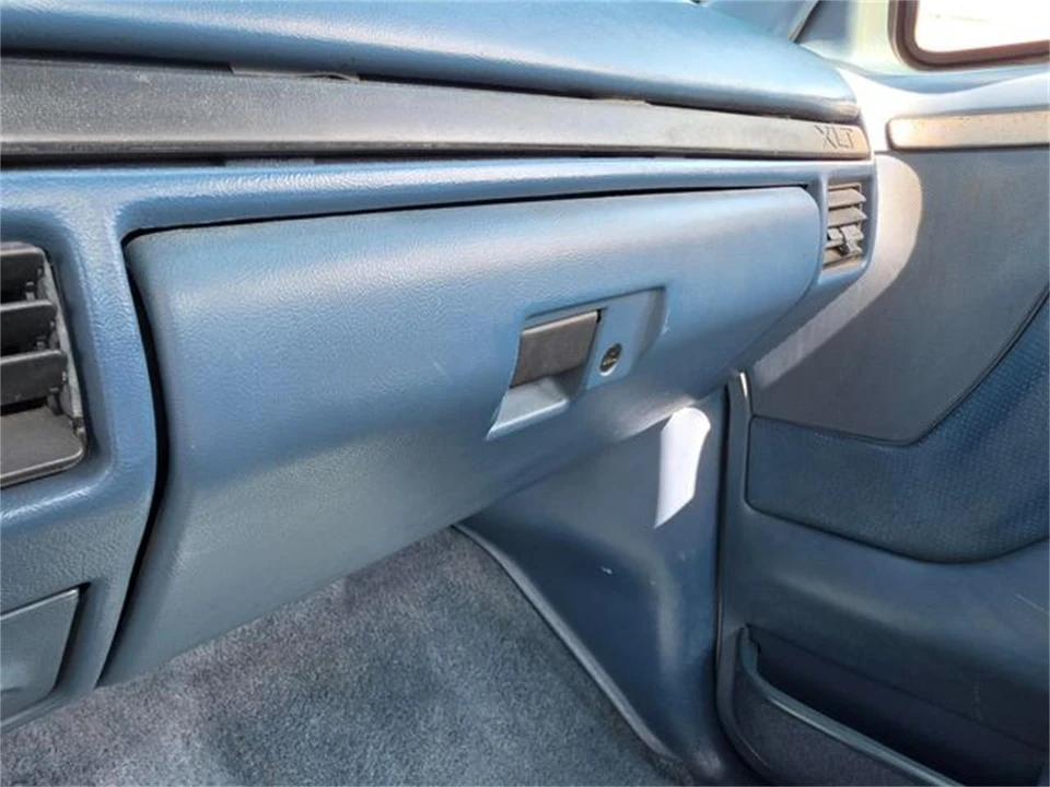 1994 Ford F-Series 9th Gen - Image 20 of 31