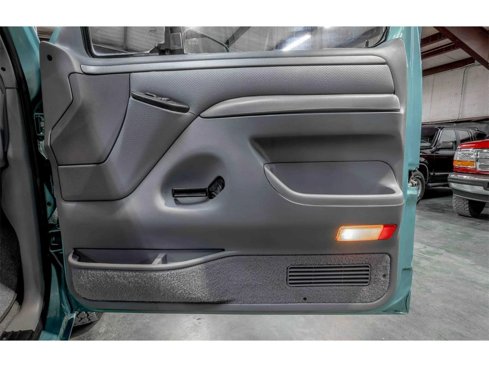 1994 Ford F-Series 9th Gen - Image 15 of 21
