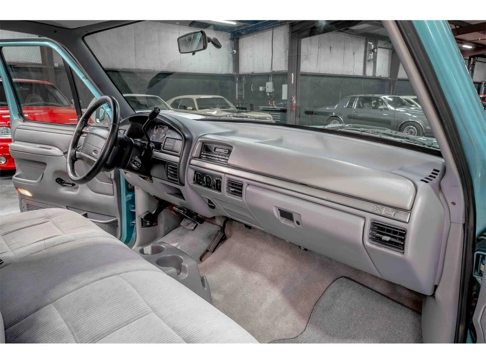 1994 Ford F-Series 9th Gen - Image 17 of 21