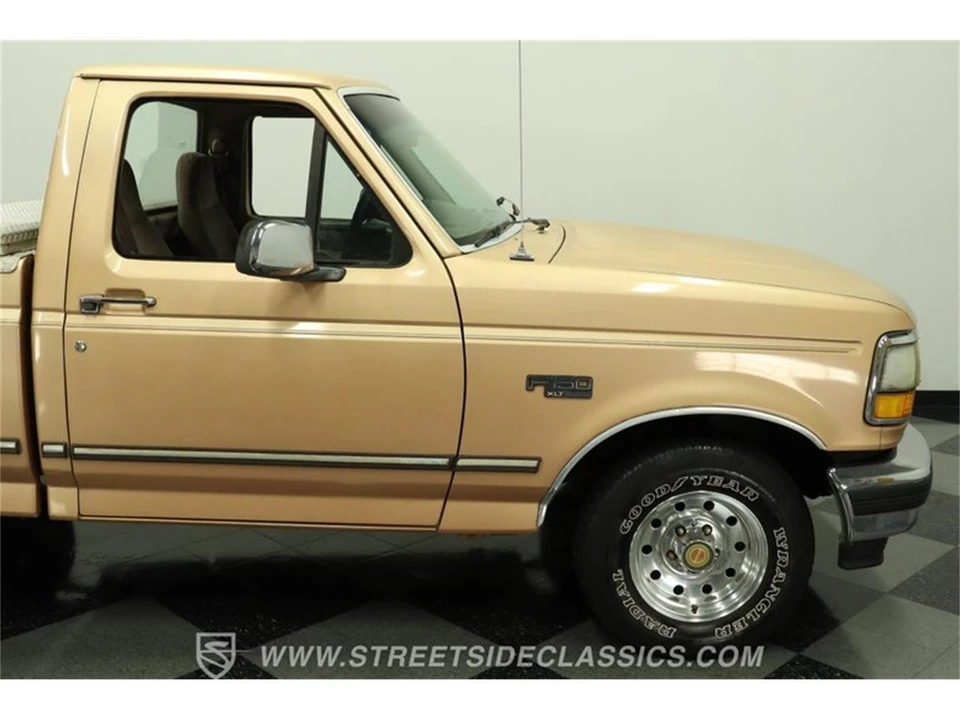 1994 Ford F-Series 9th Gen - Image 29 of 31
